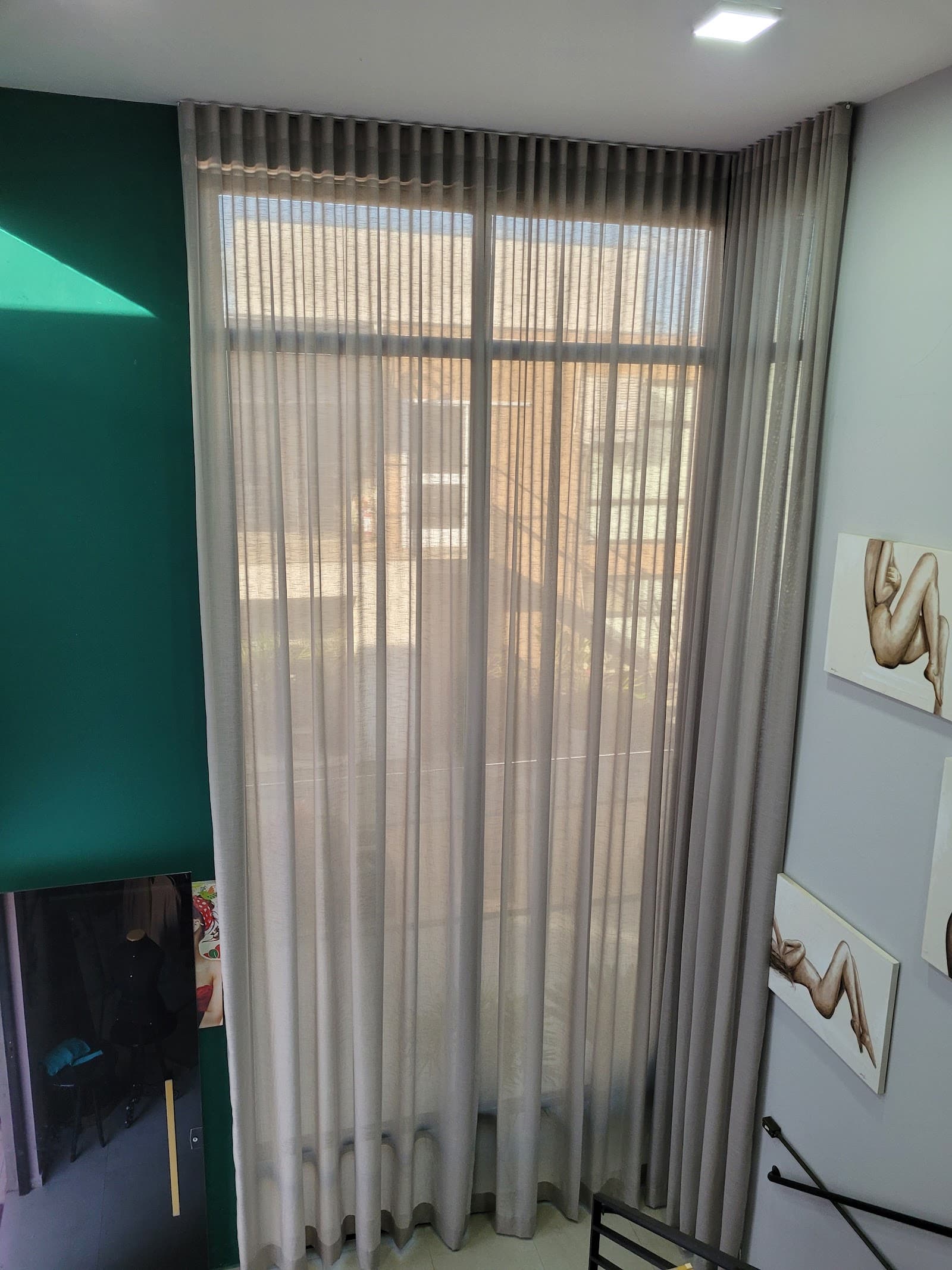Deluxe Cortinas e Persianas - foto 4
