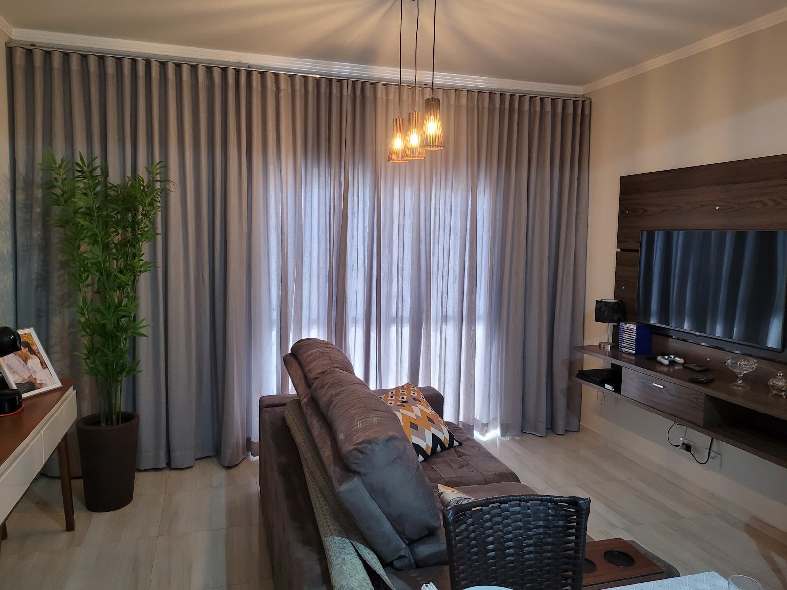 Deluxe Cortinas e Persianas - foto 6