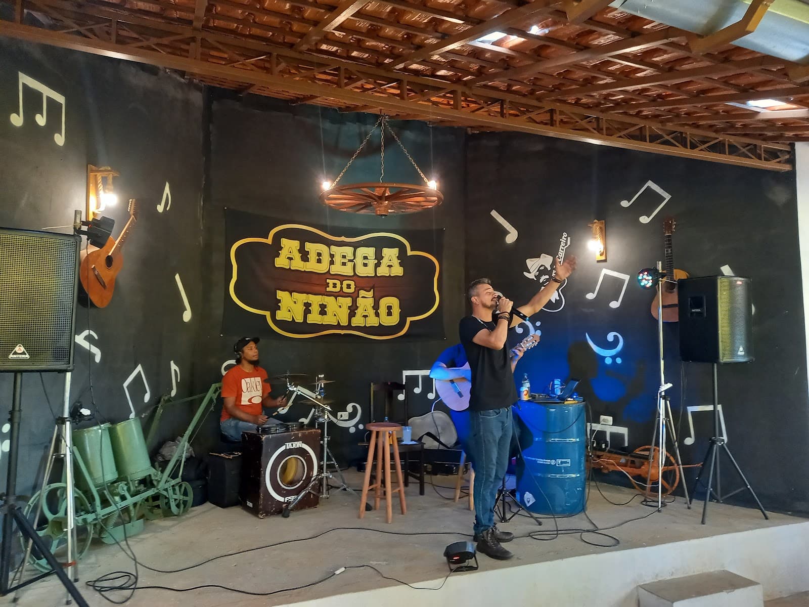 Adega Do Ninão - foto 4