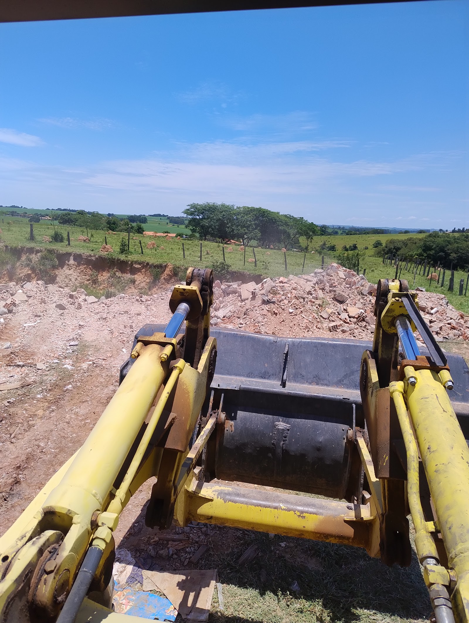 Adriano Areia E Pedra - foto 6