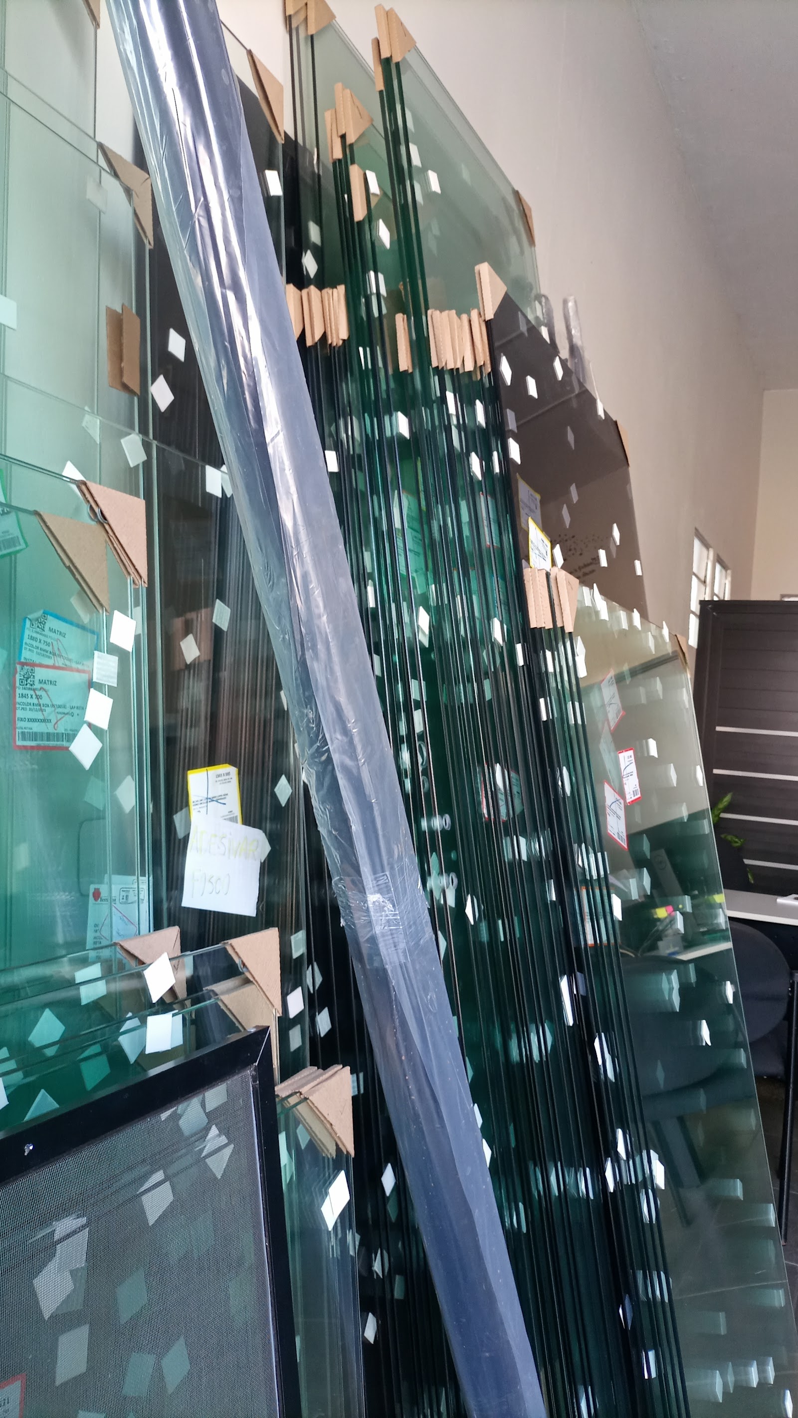 VIDRAÇARIA E ESQUADRIAS DE ALUMÍNIO LOPES - foto 2