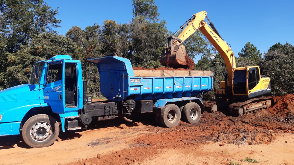 CJC TERRAPLENAGEM - foto 2